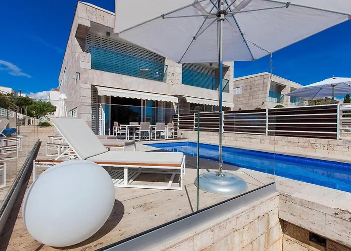 Olea * Петрчане